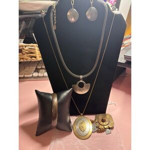 Beautiful Vintage Set Made by Sf Baer. Signed  Handcrafted Jewelry Set